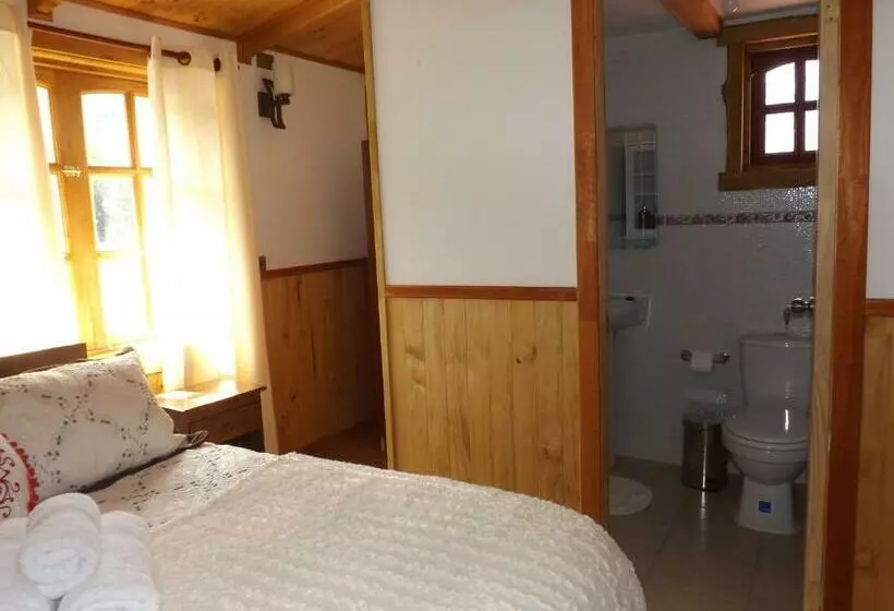 Majatalo Hostal Robinson