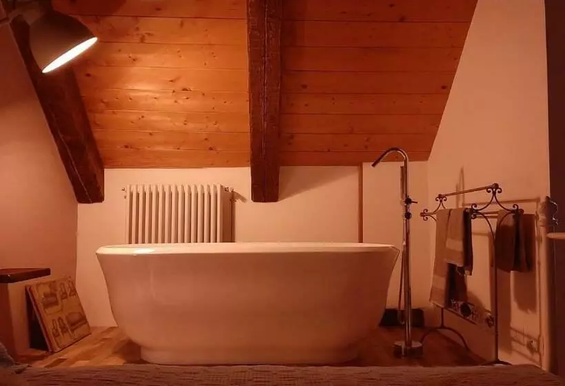 ペンション Locanda Del Sasso Rooms