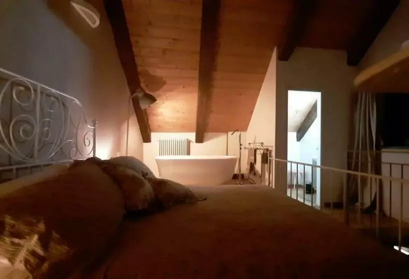 ペンション Locanda Del Sasso Rooms