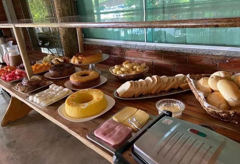 Majatalo Pousada Cristal Dourado