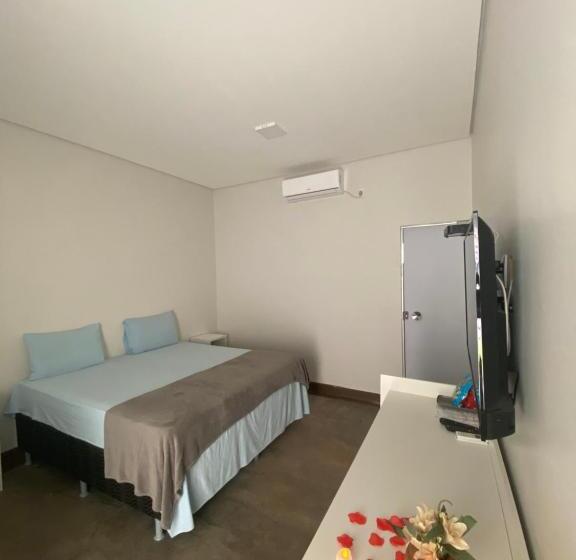 Pansiyon Pousada Cristal Dourado