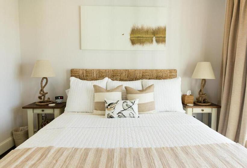 渡假胜地  Inn At Haven Harbour