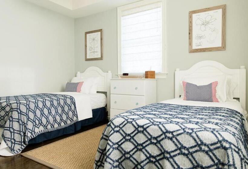 渡假胜地  Inn At Haven Harbour