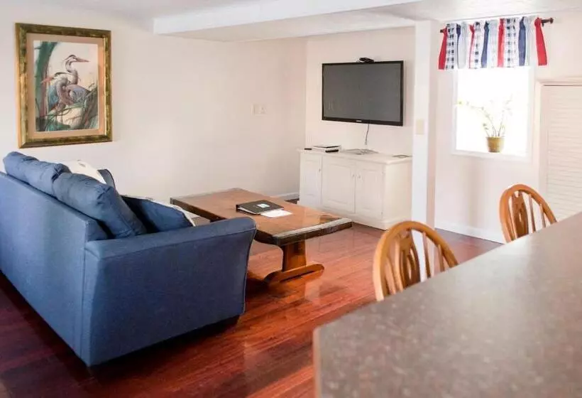 Lomakeskus Inn At Haven Harbour