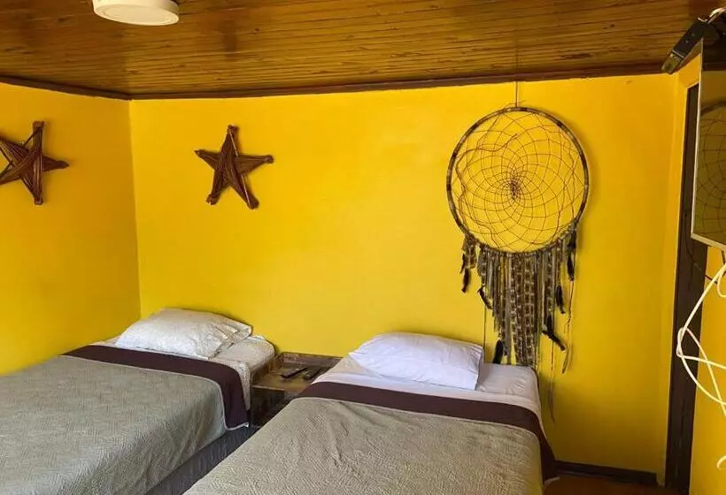 Retkeilymaja Hostal Radal Molina