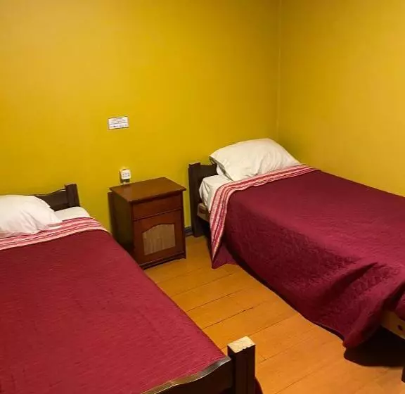 Retkeilymaja Hostal Radal Molina