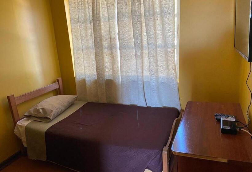 Schronisko Hostal Radal Molina