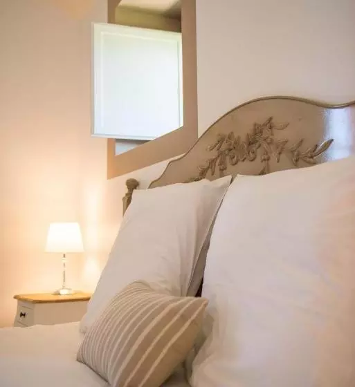 ベッドアンドブレックファースト La Demeure De Cybele Chambres D Hôtes En Drôme Provençale