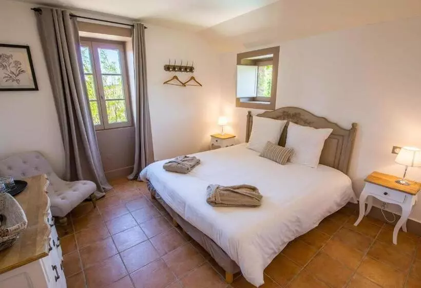 ベッドアンドブレックファースト La Demeure De Cybele Chambres D Hôtes En Drôme Provençale