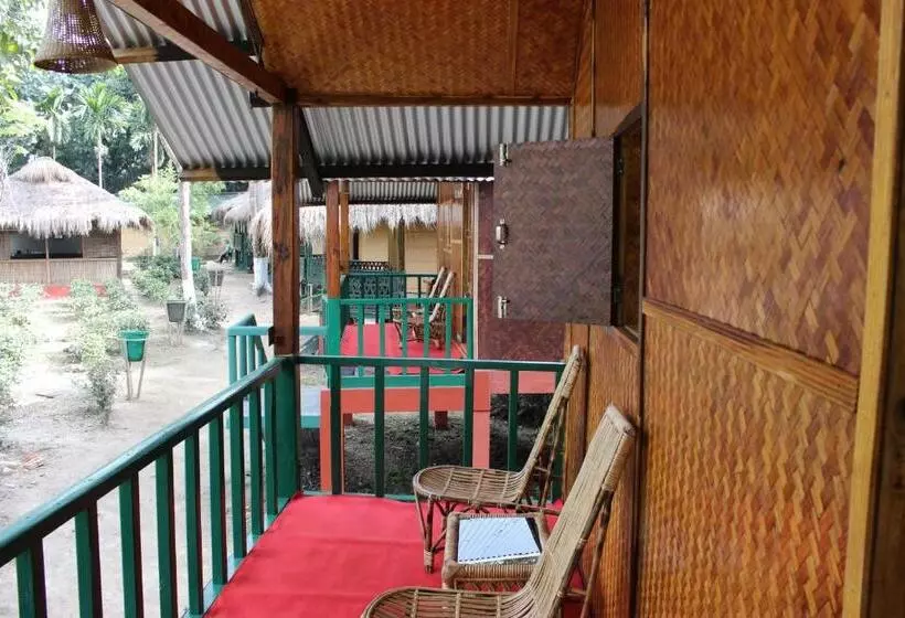 Aamiaismajoitus (B&B) Nature Hunt Eco Camp