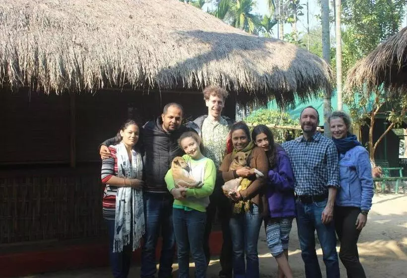 Aamiaismajoitus (B&B) Nature Hunt Eco Camp