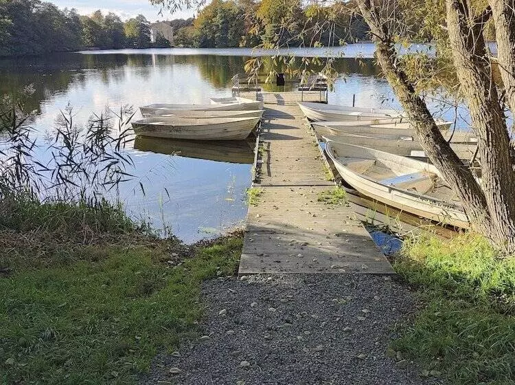 ベッドアンドブレックファースト Vita Huset På österlen