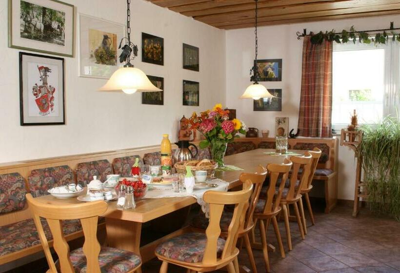 Bed and Breakfast Weingut Herbert Kram