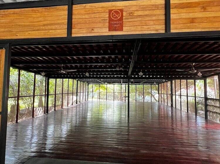 호텔 Drift Away Lodge