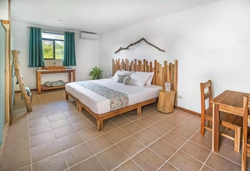 Hotelli Drift Away Lodge