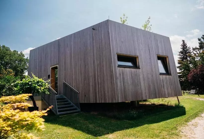 Hotelli Gartenlofts Auf Gut Guntrams