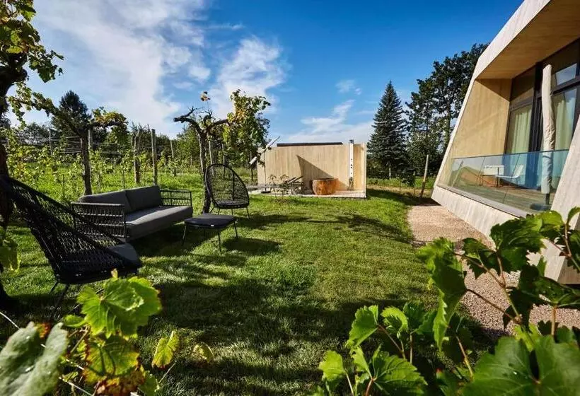 Hotelli Gartenlofts Auf Gut Guntrams