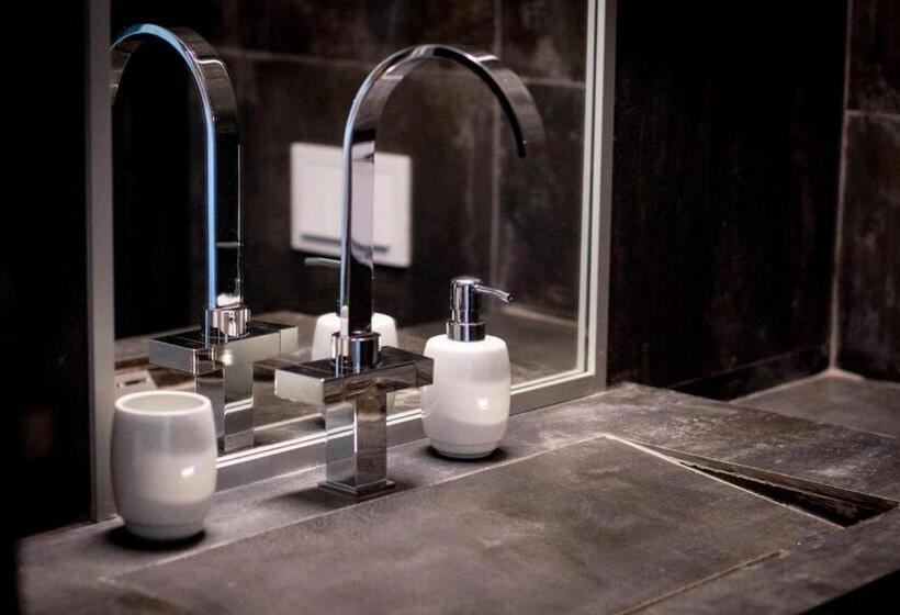 호텔 Living In Delta   Casa De Vacanta