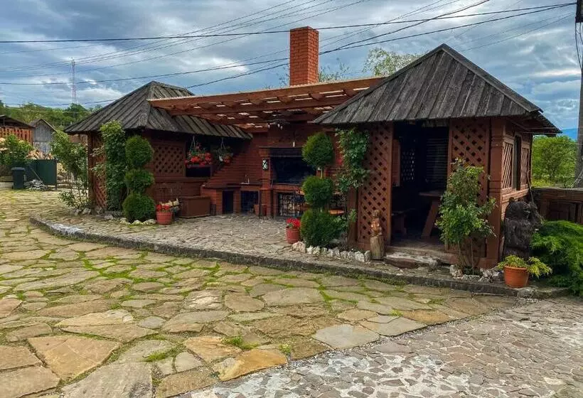 Hotelli Pyate Koleso