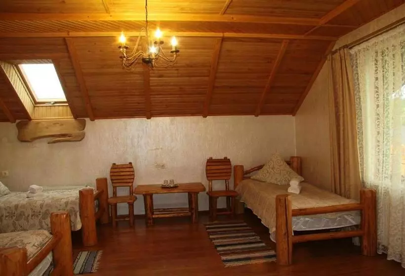 Hotelli Pyate Koleso