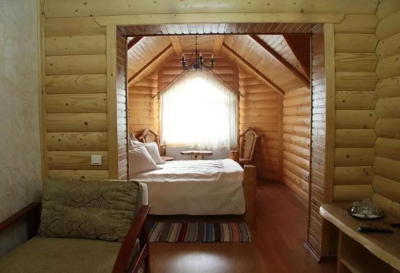 Hotelli Pyate Koleso