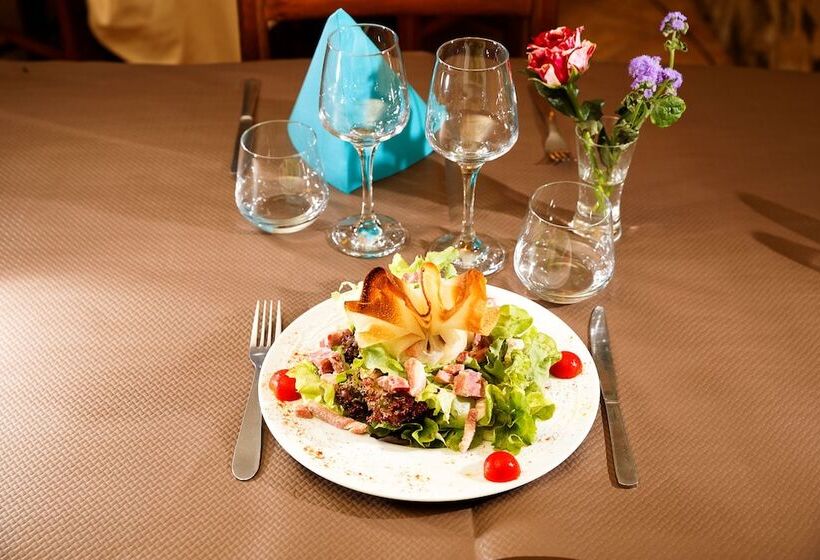 فندق Rod & Sève