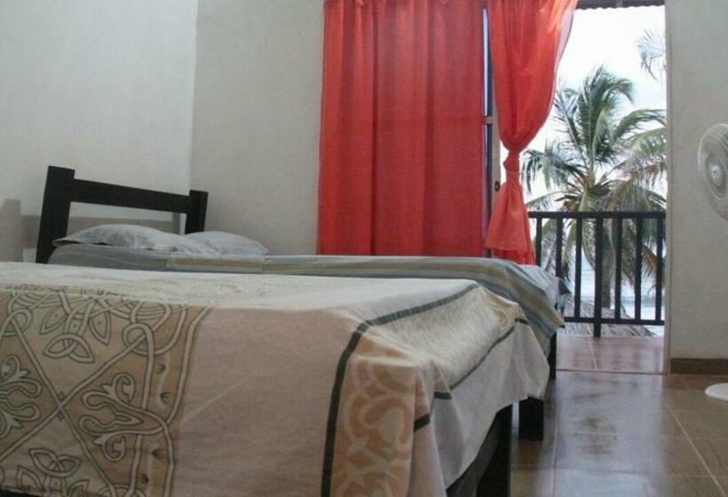 Szálloda Tadù Playa