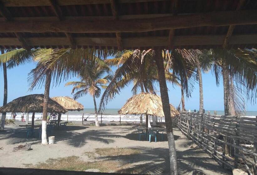 Szálloda Tadù Playa