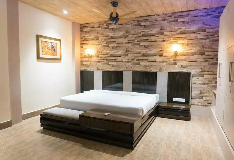 Kushal Palli Resorts  A Unit Of Pearltree Hotels & Resorts