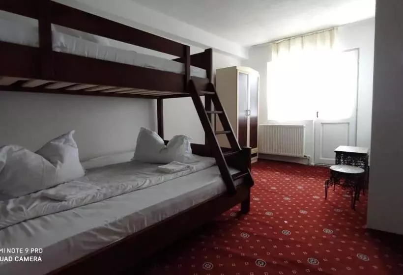 ペンション Casa Miorița