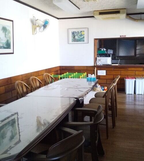 پانسیون Guest House Shiraishi