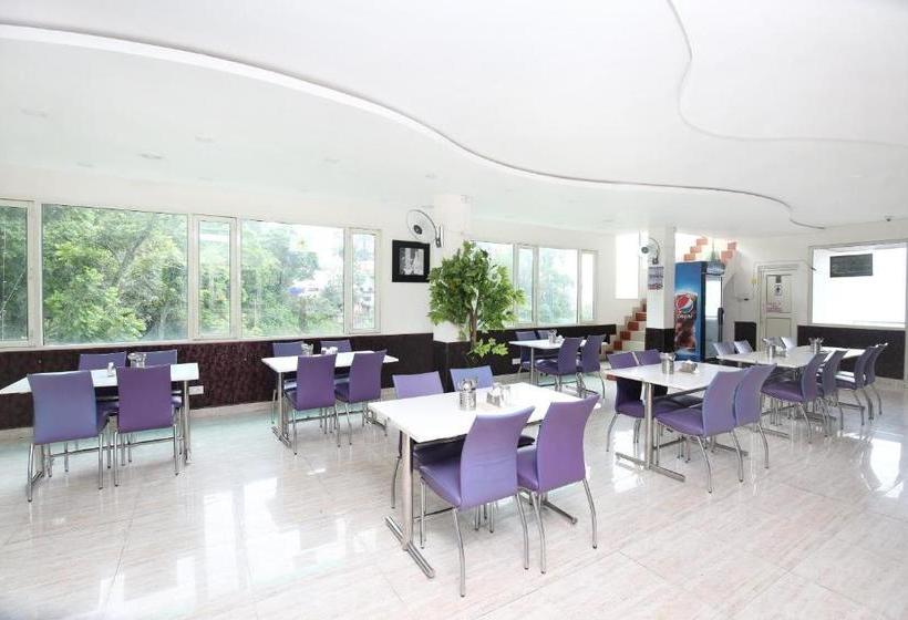 פנסיון Oyo Home 16754 Valley View