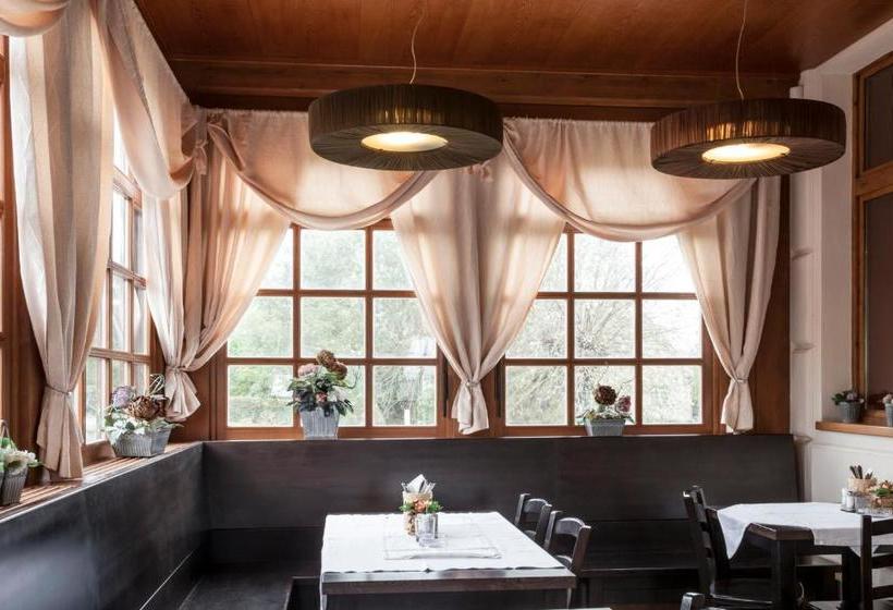 פנסיון Penzion Marjána