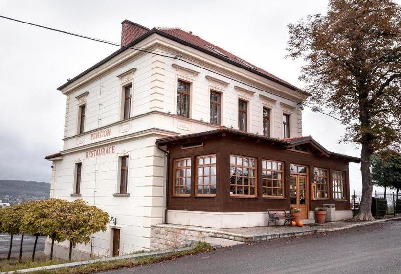 פנסיון Penzion Marjána