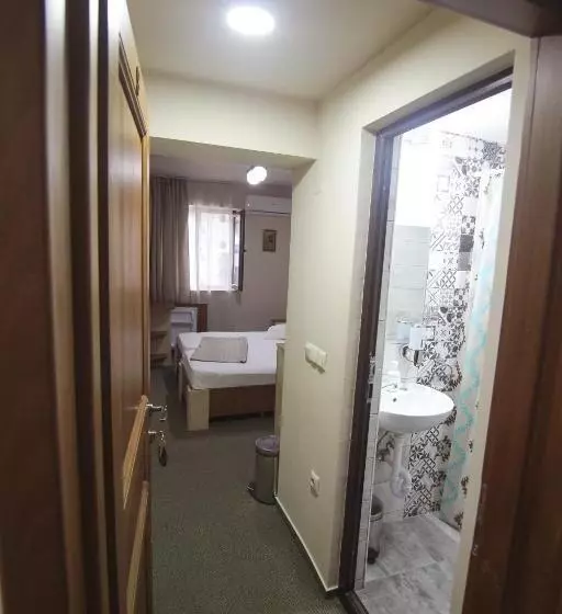 Teju Hotels