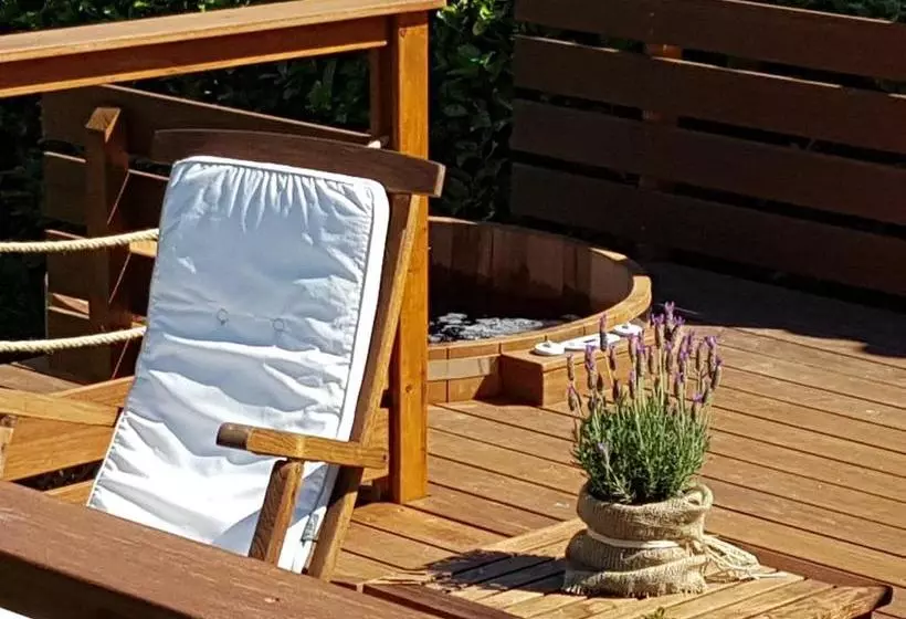 ベッドアンドブレックファースト Cabane Spa Sauna