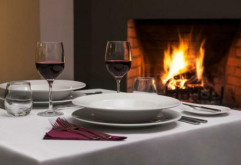 Aneta Hotel & Restaurant