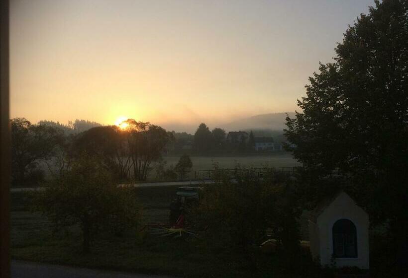 酒店 Biohof Höbarth