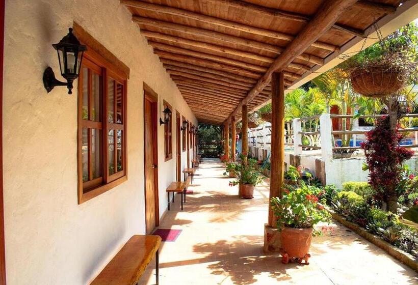 فندق Boutique Santa Clara Mesa De Los Santos