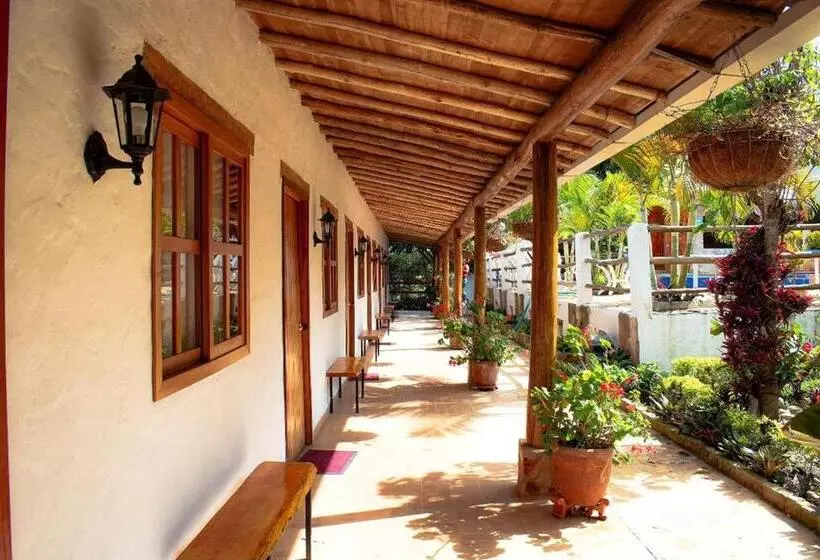 Hotelli Boutique Santa Clara Mesa De Los Santos