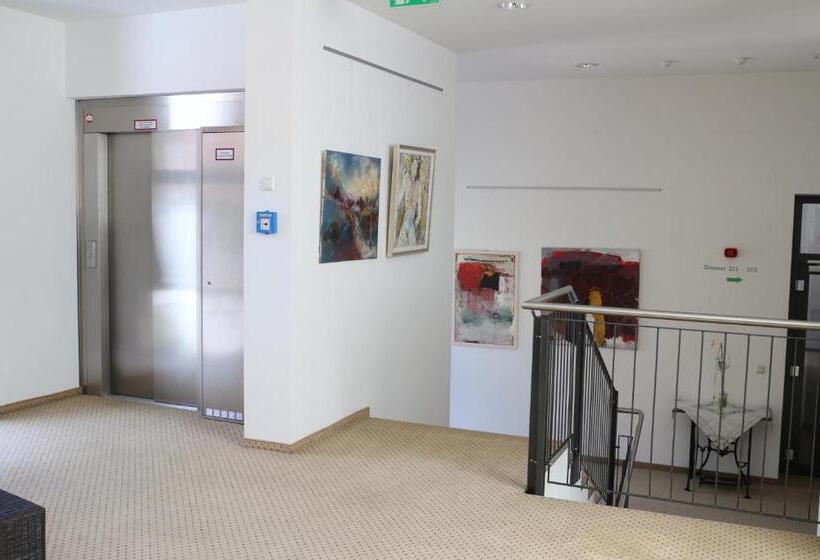 Отель Domittner