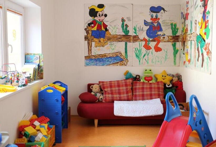 Отель Domittner