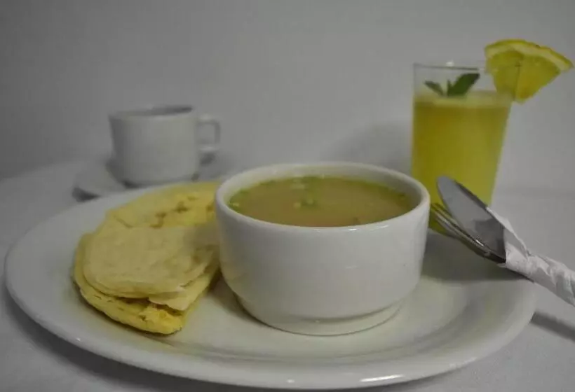 ホテル El Principe Sede Campestre