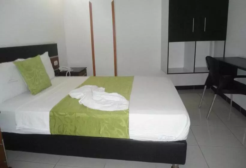 ホテル El Principe Sede Campestre