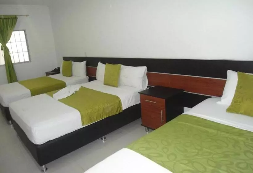 ホテル El Principe Sede Campestre