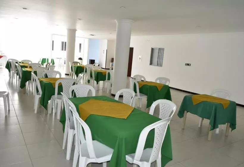 ホテル El Principe Sede Campestre