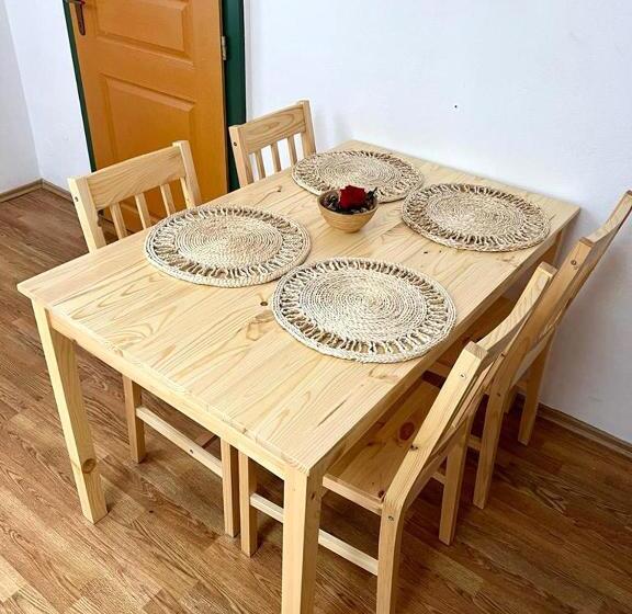 בית מלון כפרי Modrava