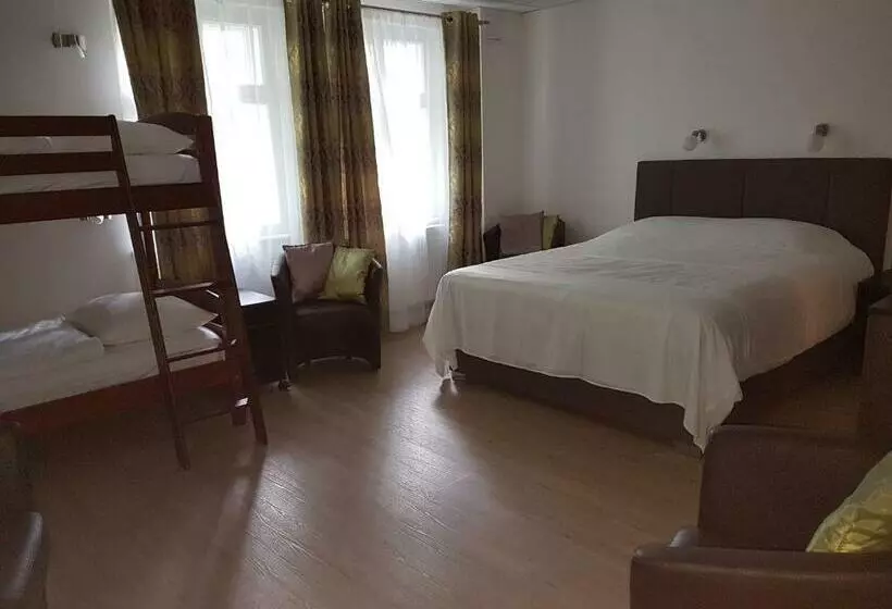 Hotelli Olivin Kytlice