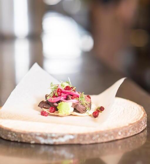 בית מלון כפרי Strand Golf