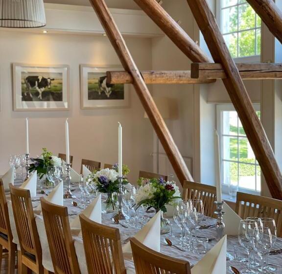 בית מלון כפרי Strand Golf